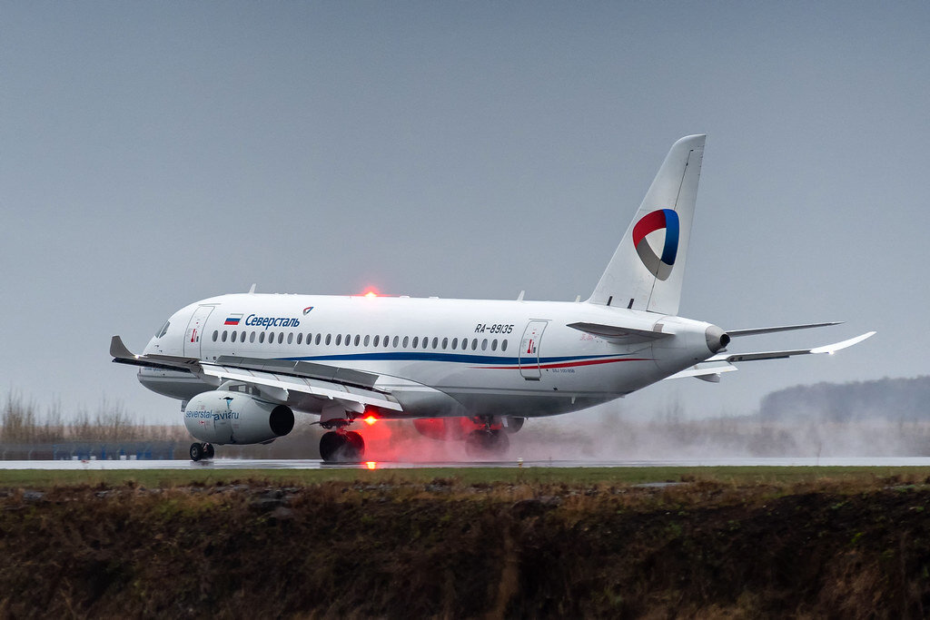 SSJ-100-95B RA-89135 Северсталь