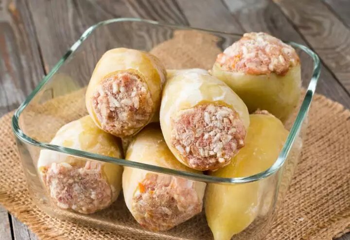 Перец фаршированный мясом и рисом на зиму для заморозки