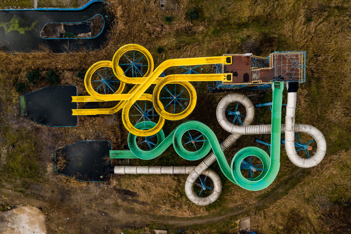 Заброшенный аквапарк Экватор