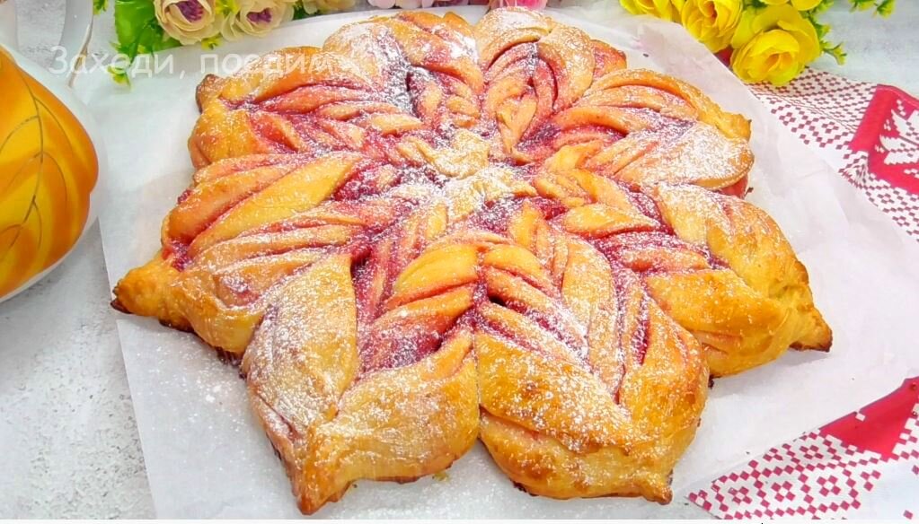 Снежинка из теста для выпечки