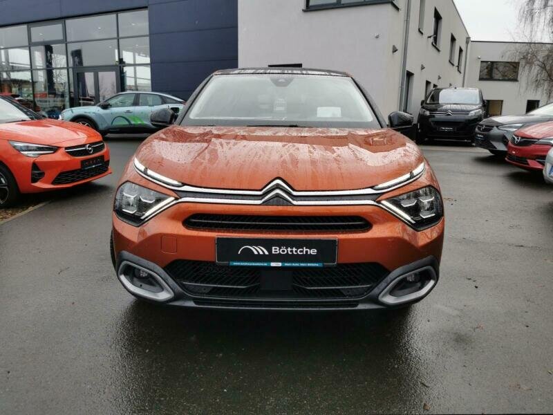 Citroen C4. Источник иллюстрации - Яндекс.Картинки