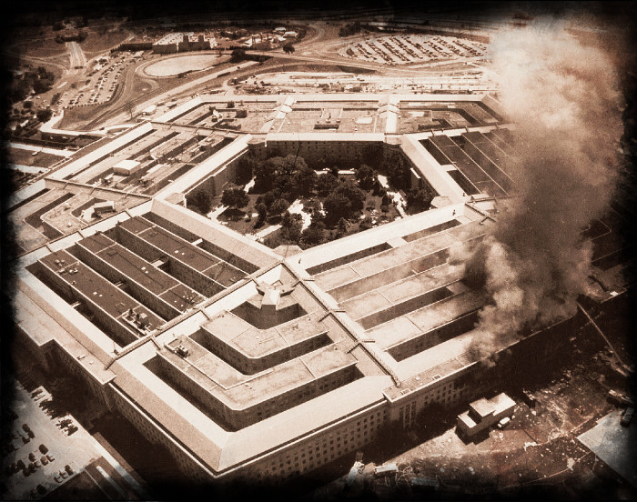 - Джонни, ну ёк-макарёк, я же говорил: не лей розжиг на красные угли! Да, они горят! А то опять придётся гражданским рассказывать байку, что они тёмненького себе в президенты выбрали...