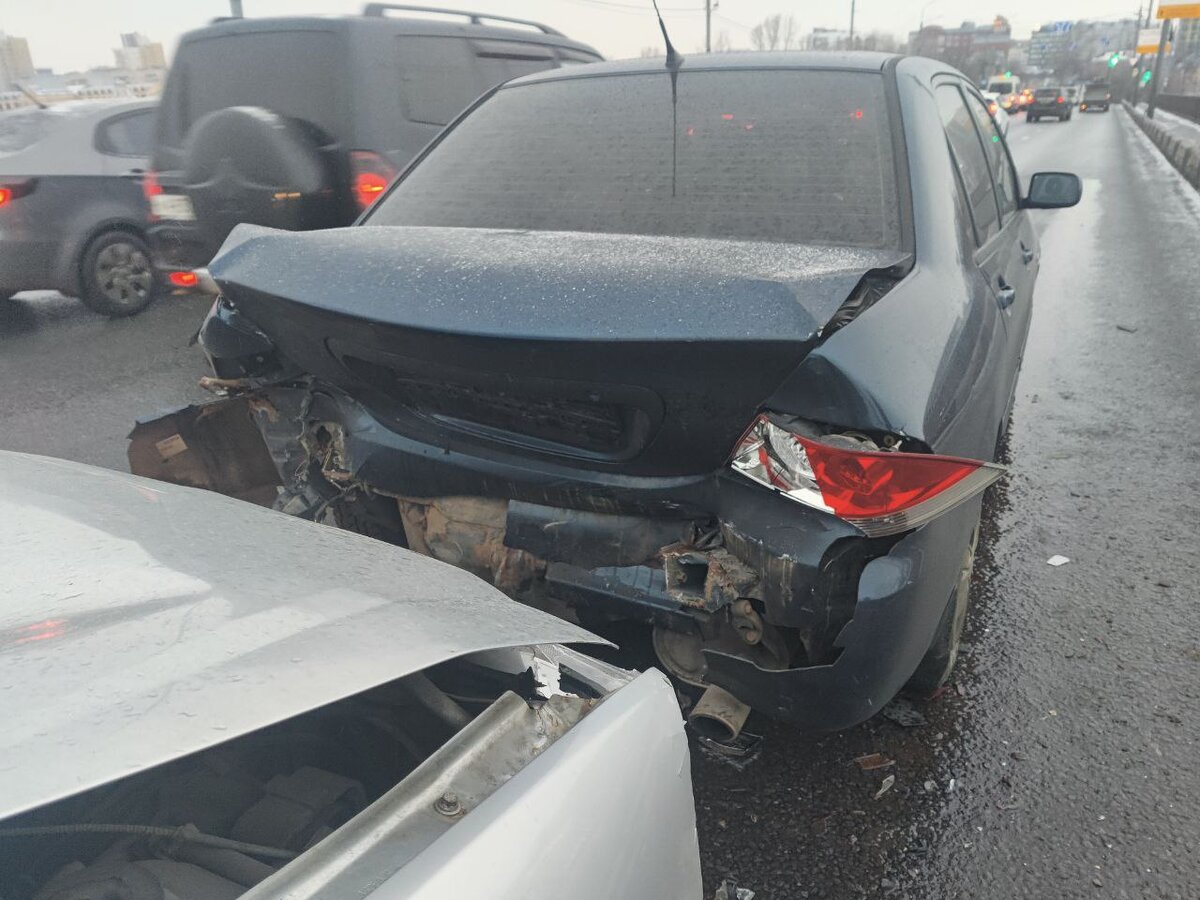 Mitsubishi lancer 9, не битый-не крашенный))