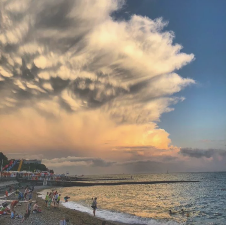 Сочи в закате дня