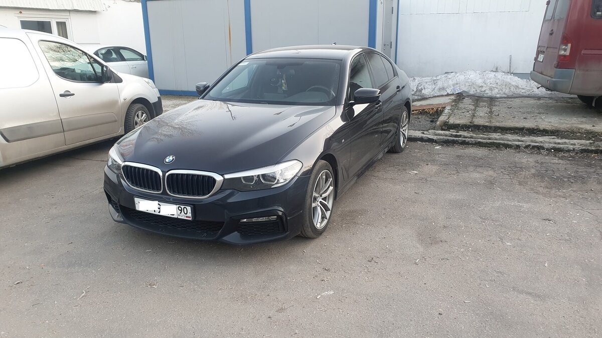 на мой взгляд именно BMW 5ка G серии самая удачная, хотя E60 может и поставит моё утверждение под сомнение