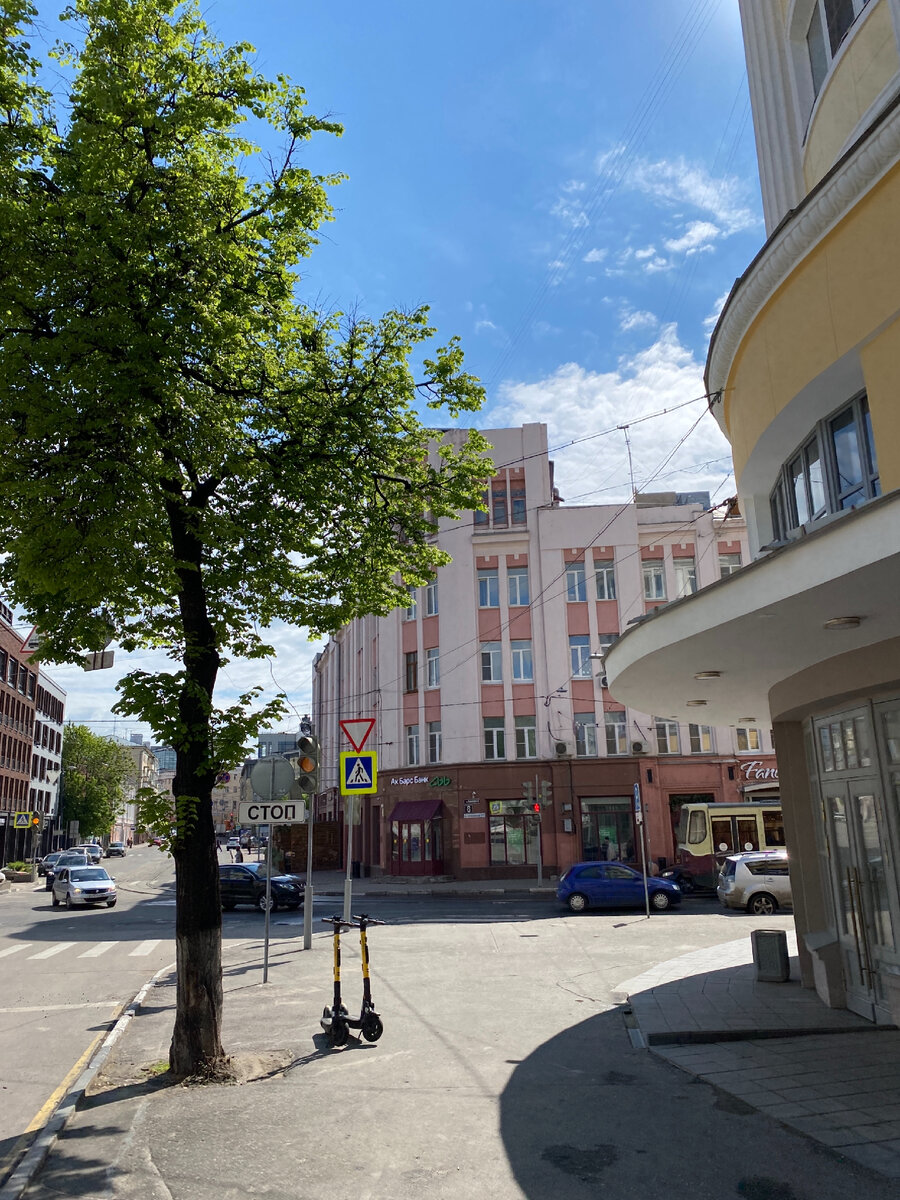 Фото автора. Чернопрудский небоскрёб 