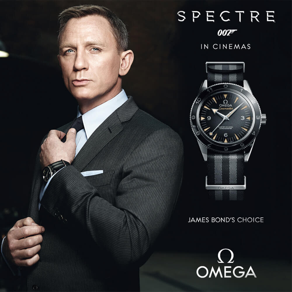 Сайт часов омега. Пирс Броснан часы Омега. Реклама часов Omega. Часы Омега реклама.