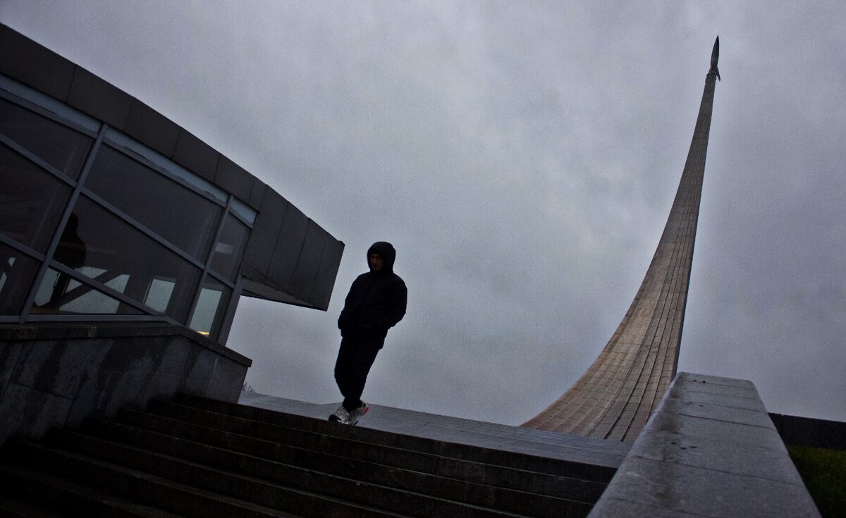 «Полеты в космос – круто, но я не знаю, как свести сегодня концы с концами в Москве: космические цены»