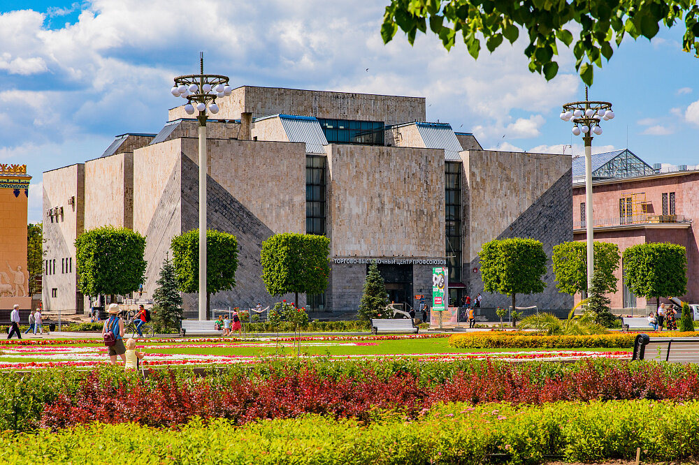Дом полимер рязань. Павильон 12 дом полимеров. Павильон 12 дом полимеров. Вднх павильон 12 здоровье. Советские профсоюзы павильон вднх.
