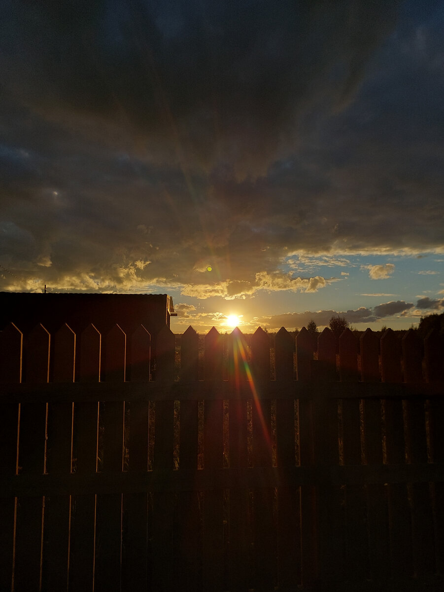 Закаты здесь красивы в любое время года