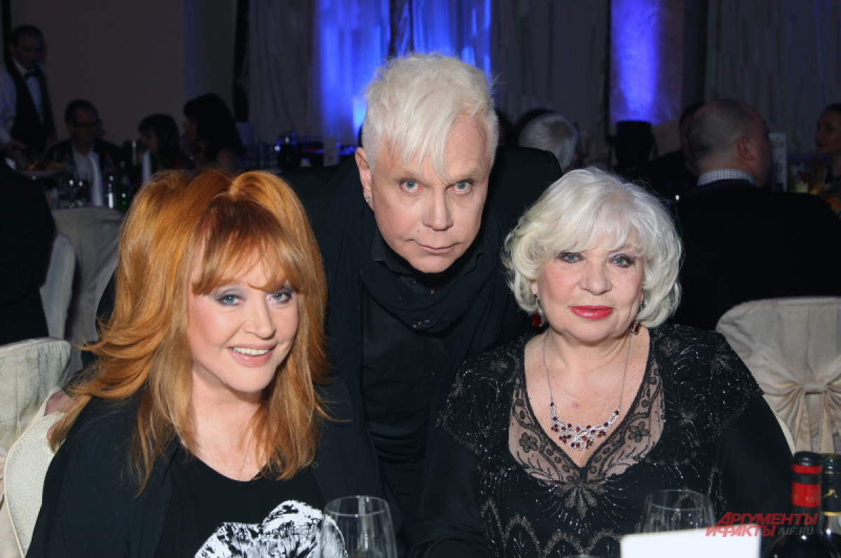    Пугачева попросила прощения у Моисеева