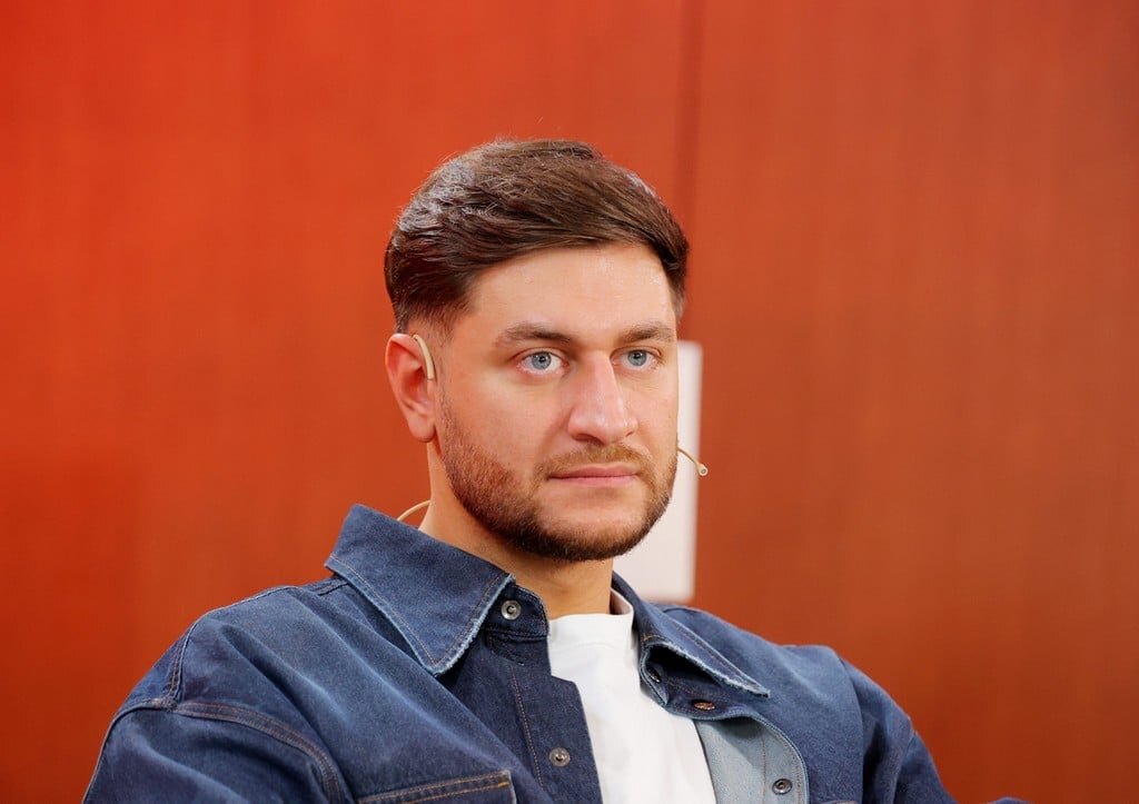 Давид Манукян машина 2020