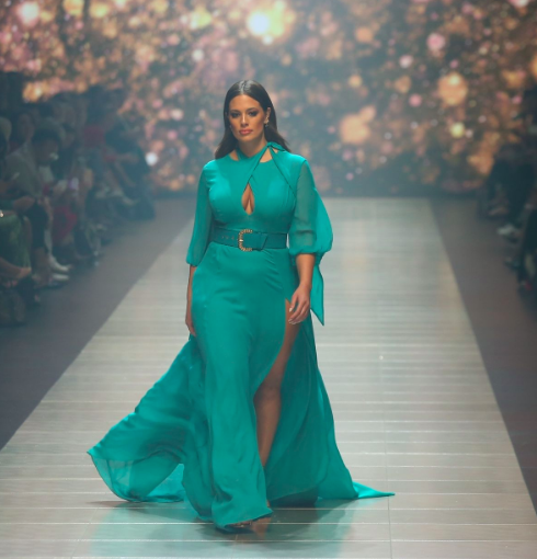 Эшли Грэм одна из красивейших моделей Plus size