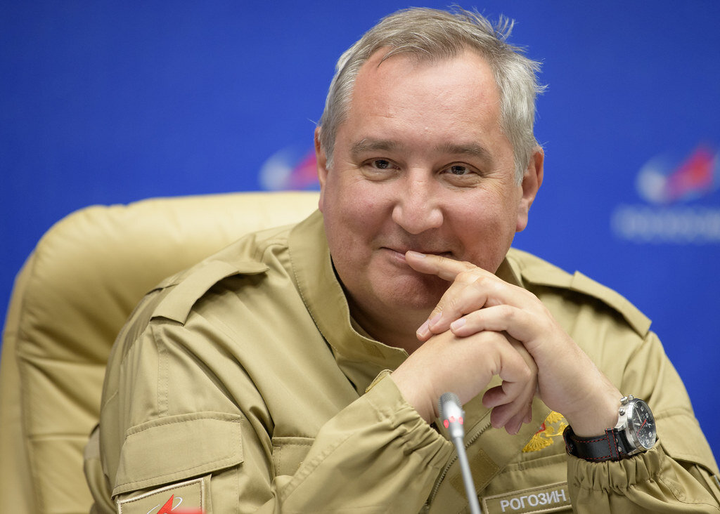Источник: https://live.staticflickr.com/65535/48807980748_9a02249f5c_b.jpg