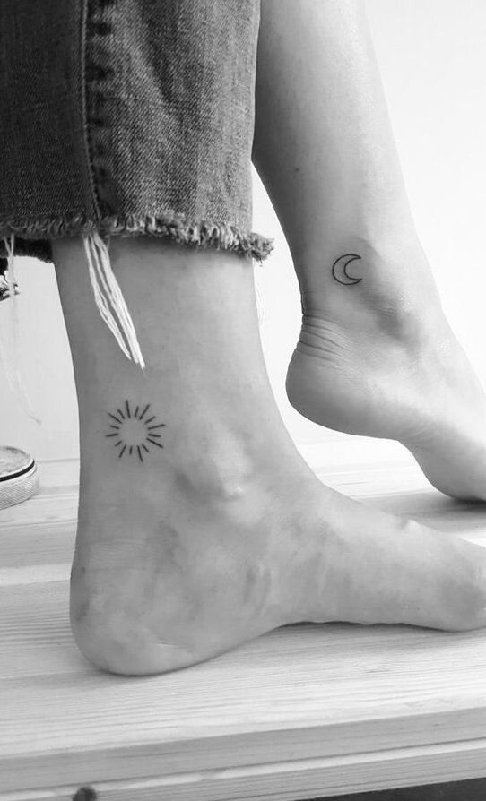 Полумесяц и Солнце