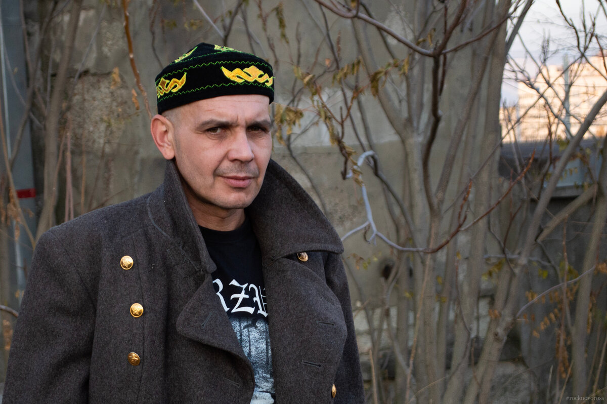 Руслан «Дум» Мозговой в образе своего альтер-эго Фома Инакомыслящий