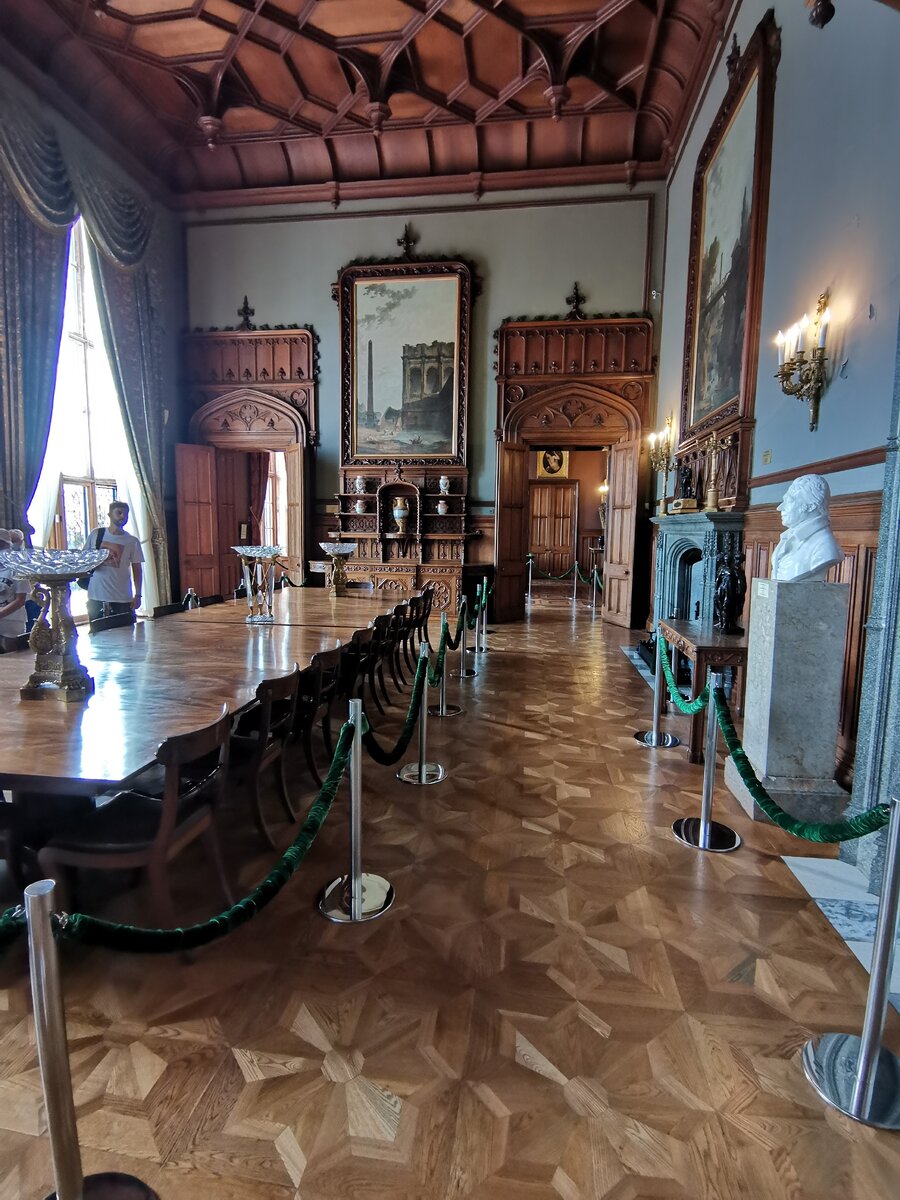 Столовая графа Воронцова. Воронцовский дворец 