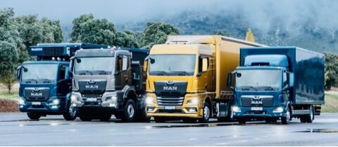 Как заменить помпу на Мане на месте поломки?