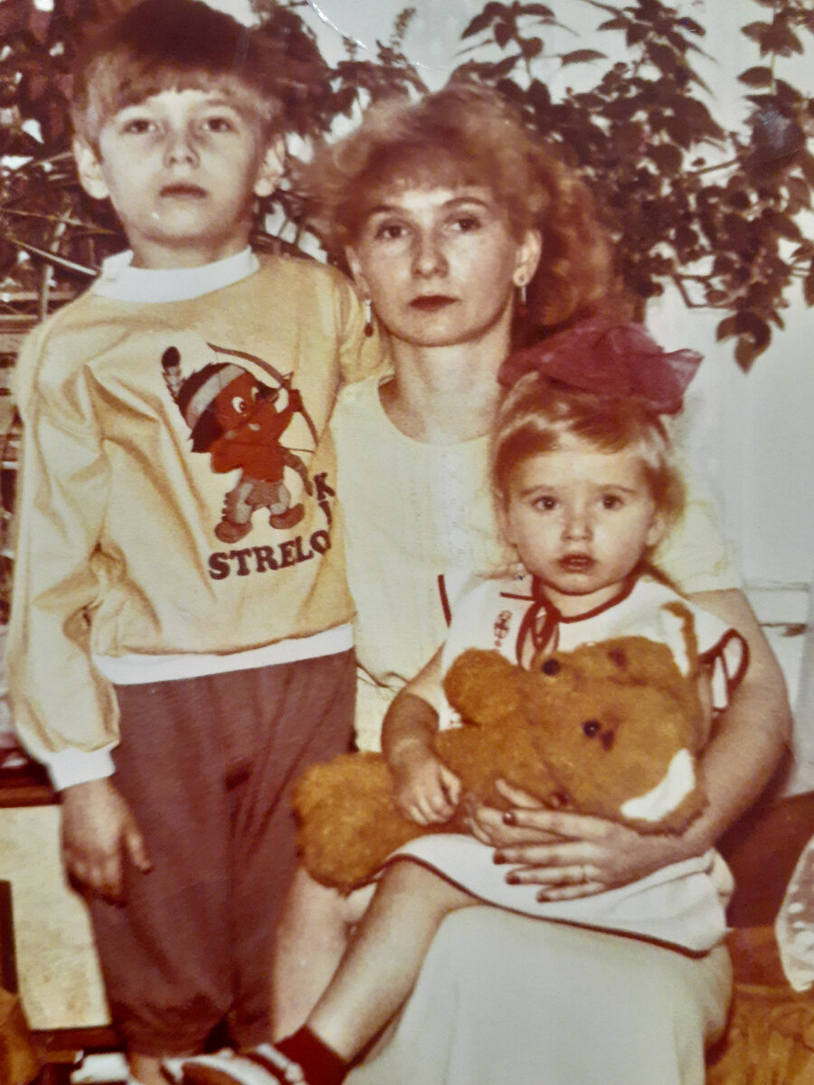 Мы с мамой в детском саду. Она воспитатель 