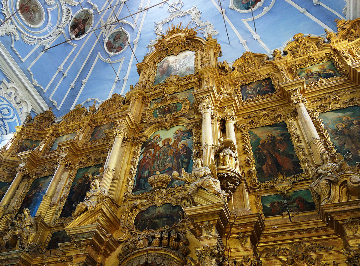 Деревянный иконостас Успенского Горицкого монастыря в Переславле Залесском