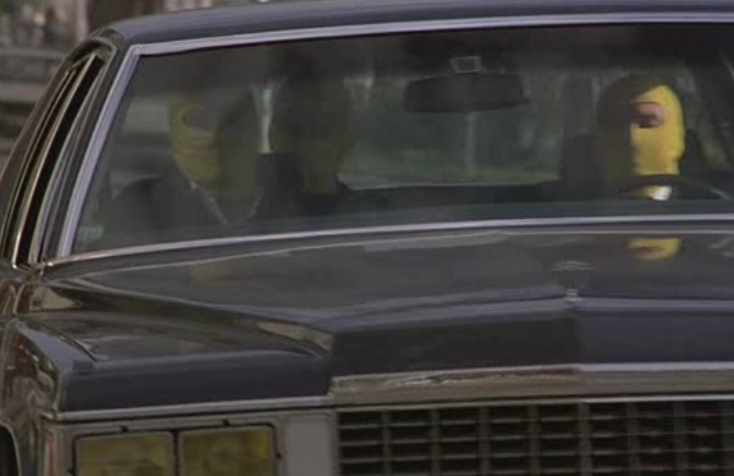 Банда фантомасов вышла на охоту