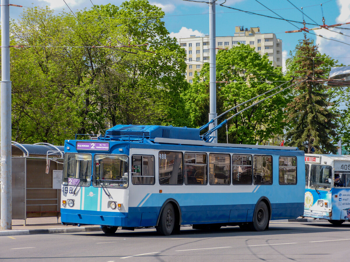 Где сейчас троллейбус. ЗИУ 682гм. ЗИУ-682гм троллейбус. Троллейбус ЗИУ 682гм1. ЗИУ-6202.