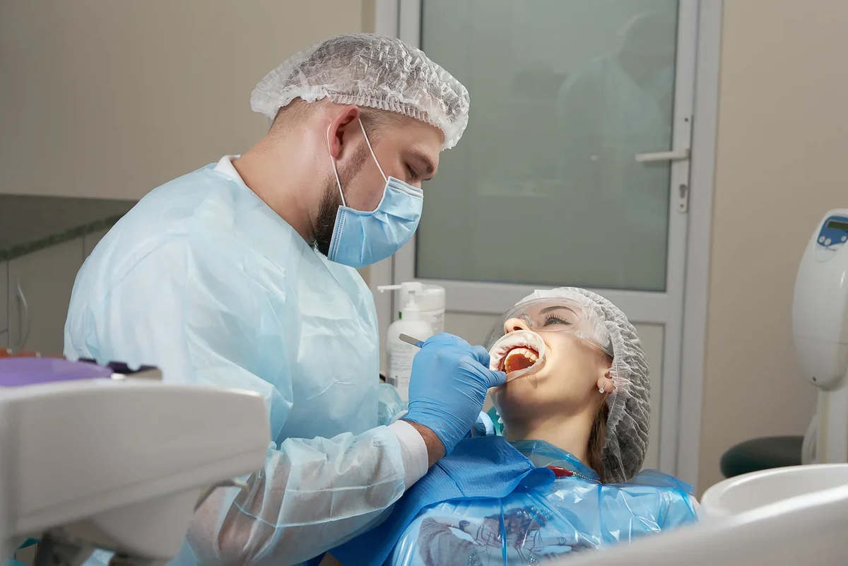 Что может стать причиной выпадения пломбы? 