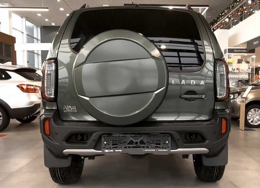 Задница Niva Travel