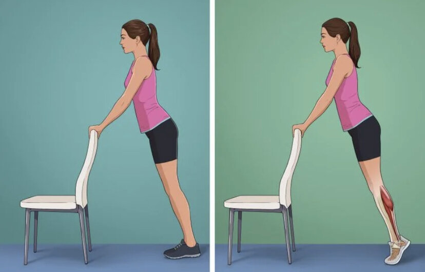 ⠀⠀Это упражнение помогает размять голеностопные суставы и готовит их к физической нагрузке.
 • Встаньте позади стула, обопритесь на спинку.
 • Поднимайте пятки от пола, пока не встанете на носки.
 • Медленно опустите их обратно.
 • Сделайте 3 подхода по 10 раз.