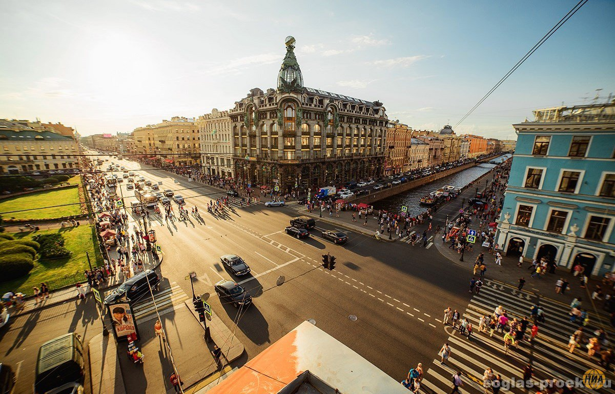 Улицы питера в центре фото