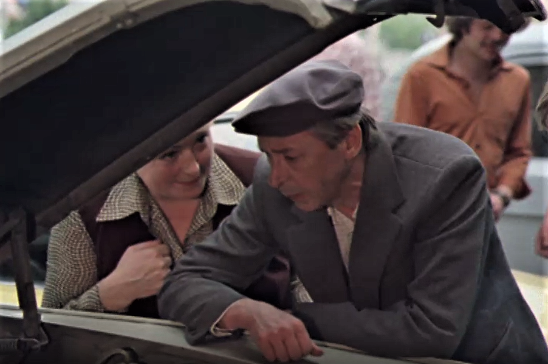 Кадр из фильма "Шофер на один рейс" (1981)
