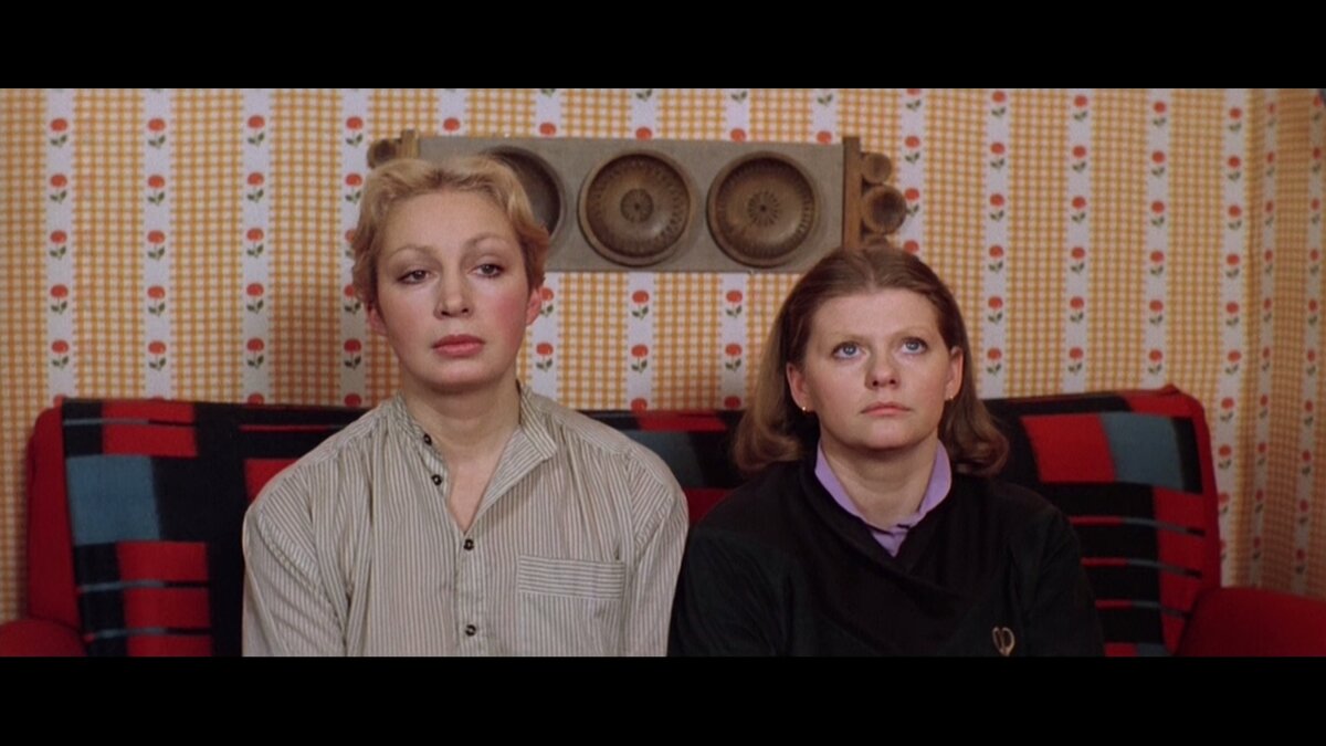 Кадр из фильма: Самая обаятельная и привлекательная.