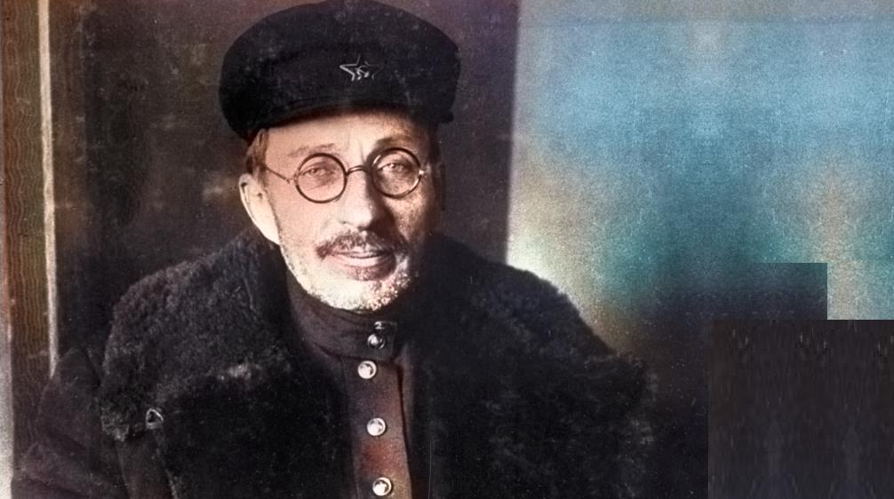 Антон Макаренко