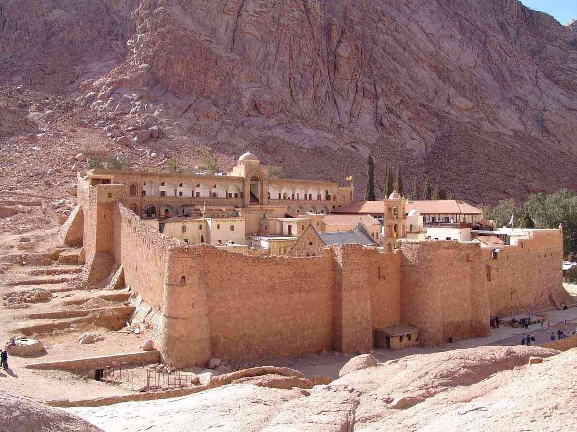 Монастырь Святой Екатерины. Египет,  Синайская пустыня