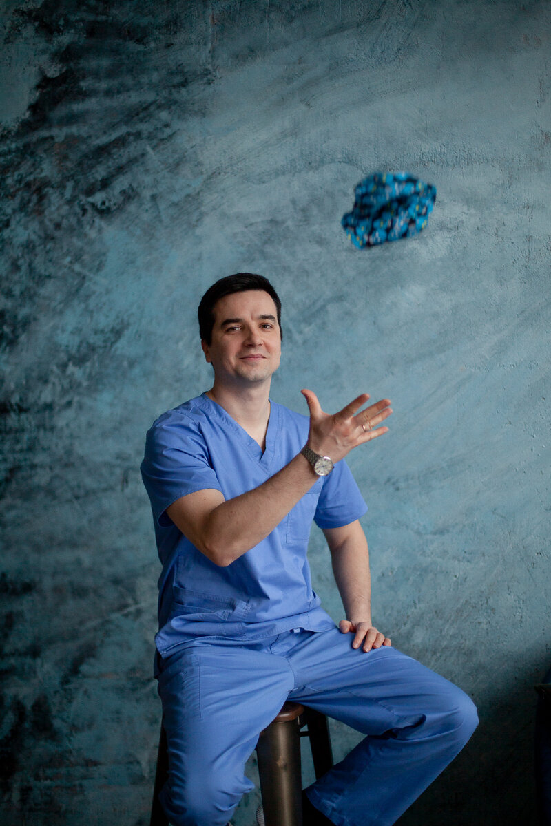 Сергей Дерновой - пластический хирург