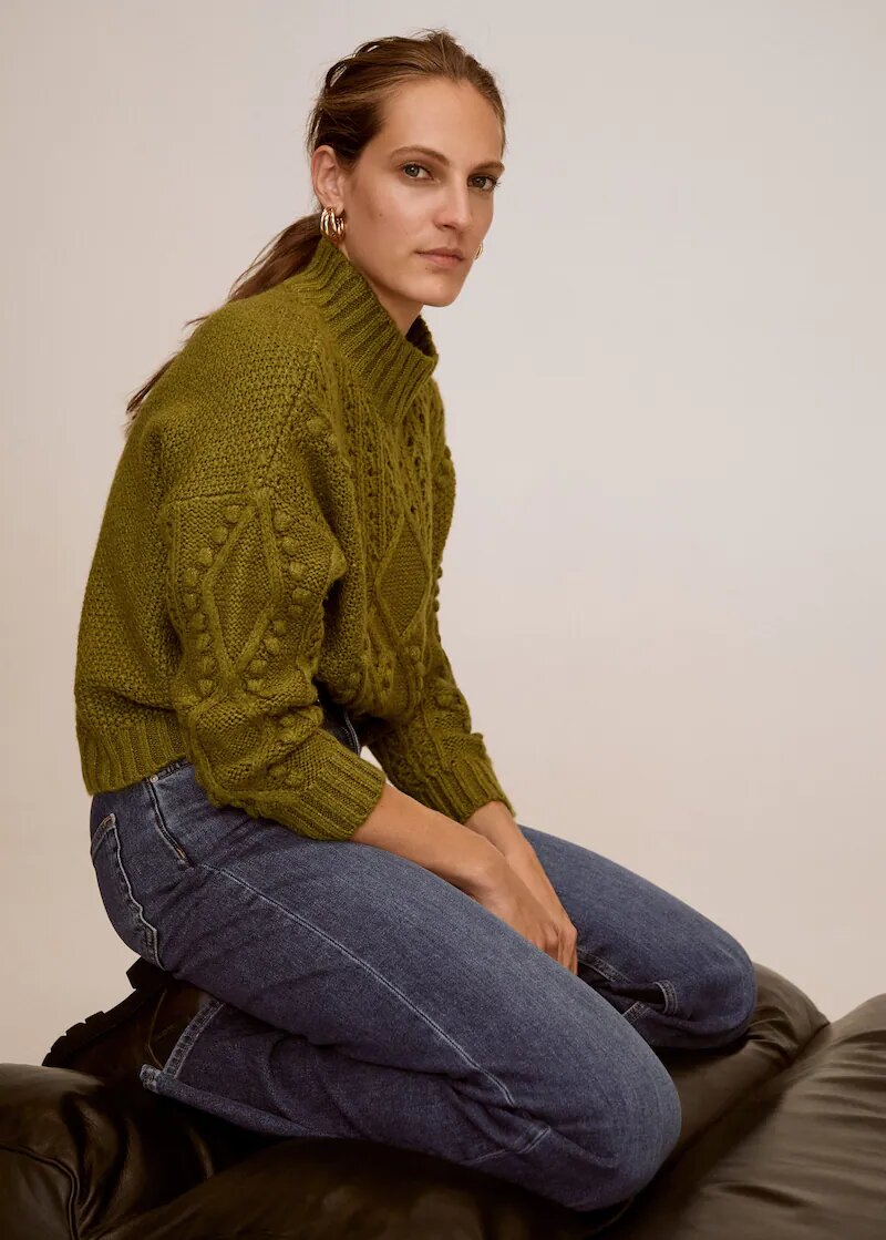 Не решила, что делать со спущенной проймой и чем ее заменить