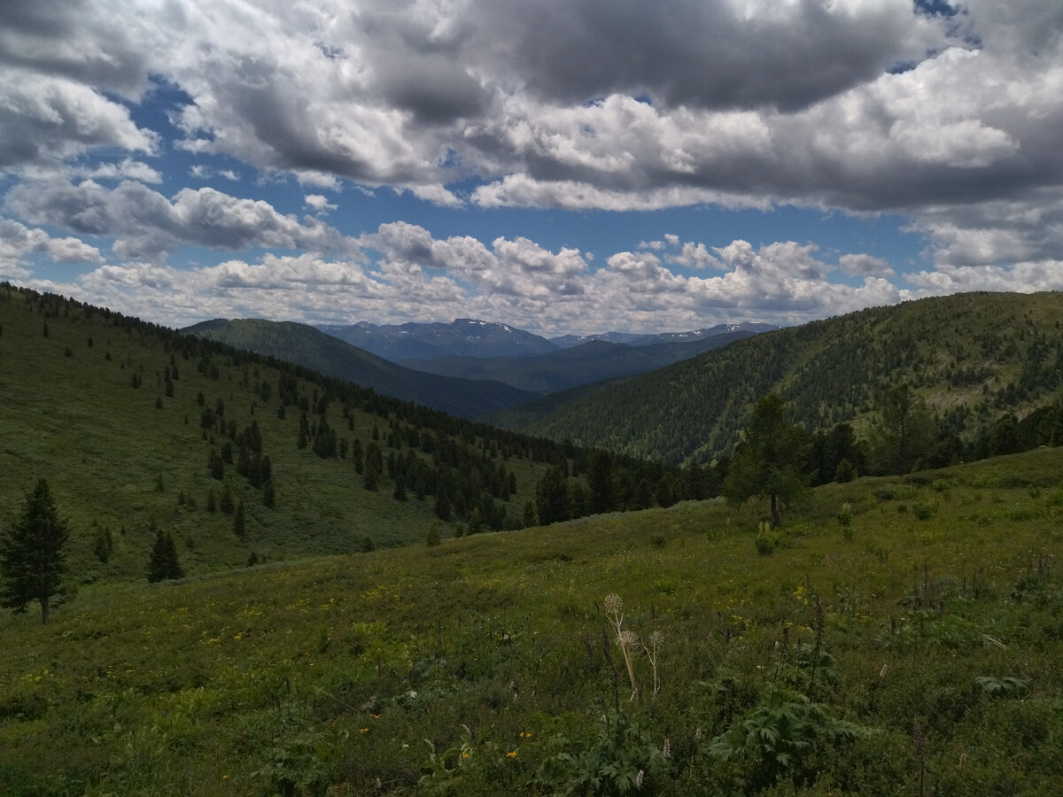 Пейзажи стали по-проще, но всё равно красиво.