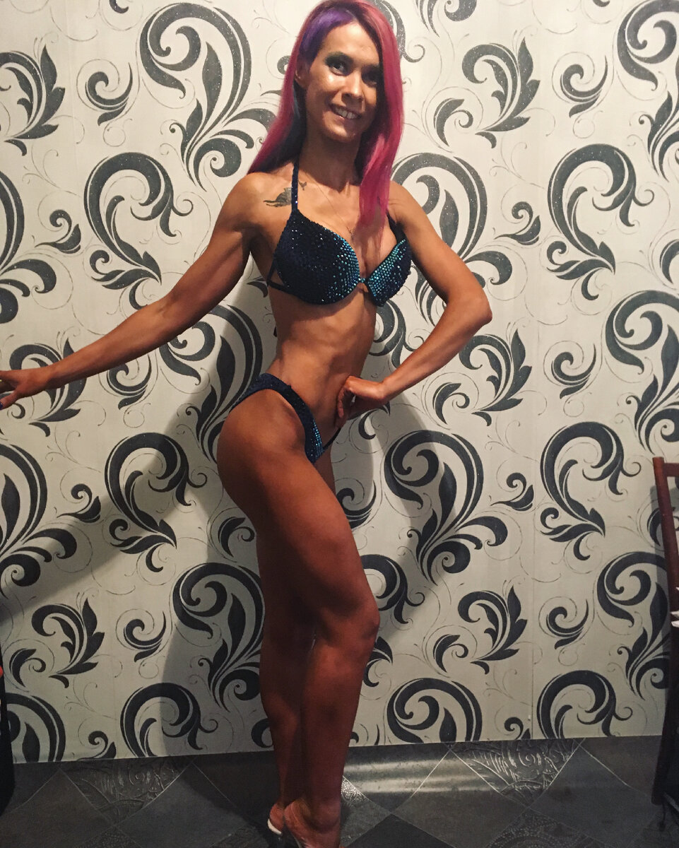 Проба пера в бикини. Далеко я в этом спорте не продвинулась, но могу сказать «и я там была»