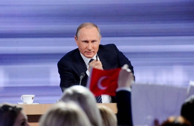    Владимир Путин Дарья Антонова © ИА REGNUM