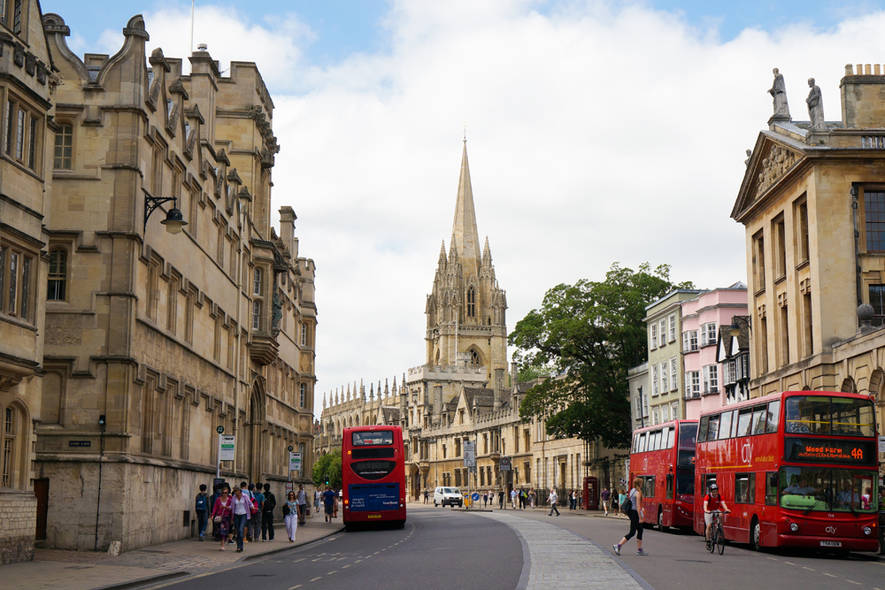 Oxford country. Оксфорд Великобритания. Сити-оф-Оксфорд. Город Оксфорд университет. Лондон Оксфорд.