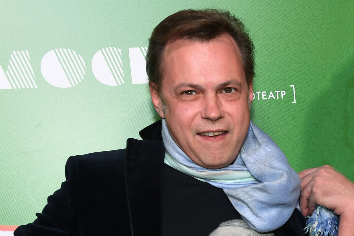 Певец владимир левкин. Солист на на левкин. Левкин нана. Левкин нана. Левкин нана.