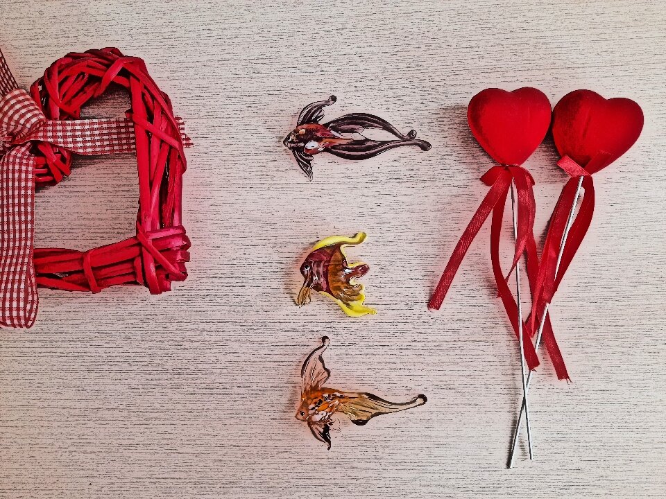 "Стайка предсказаний" у меня собрана из стеклянных рыбок ручной работы