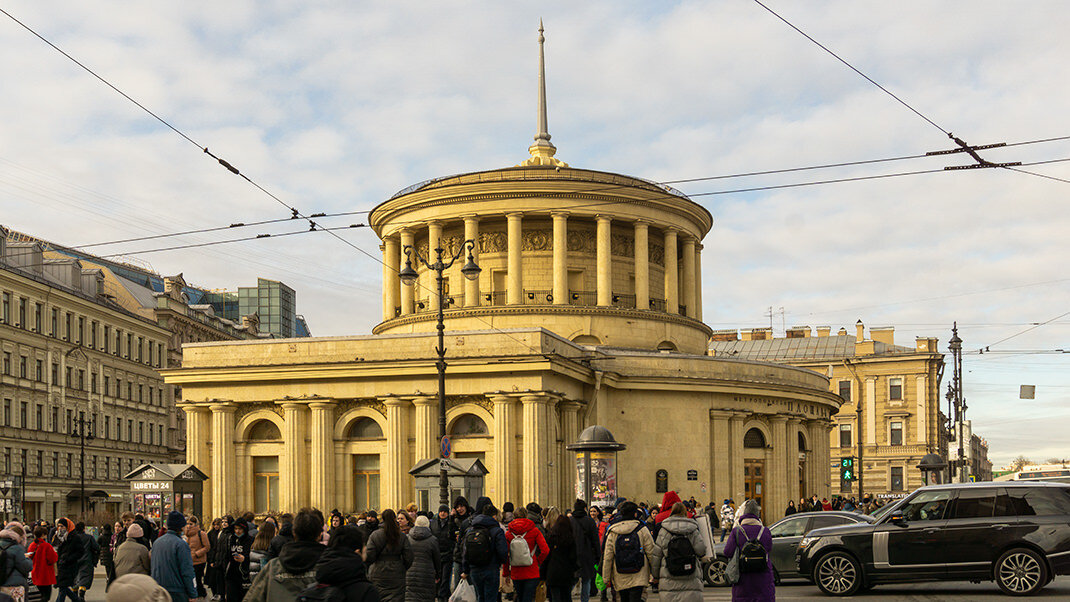 Метро восстания фото