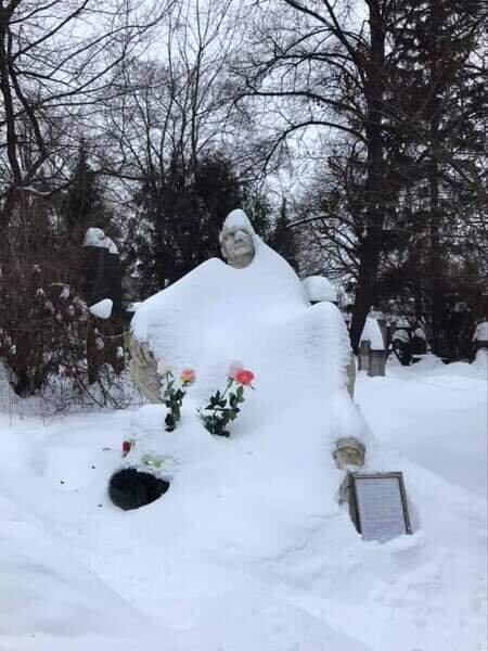 Вот Шаляпин занесён основательно