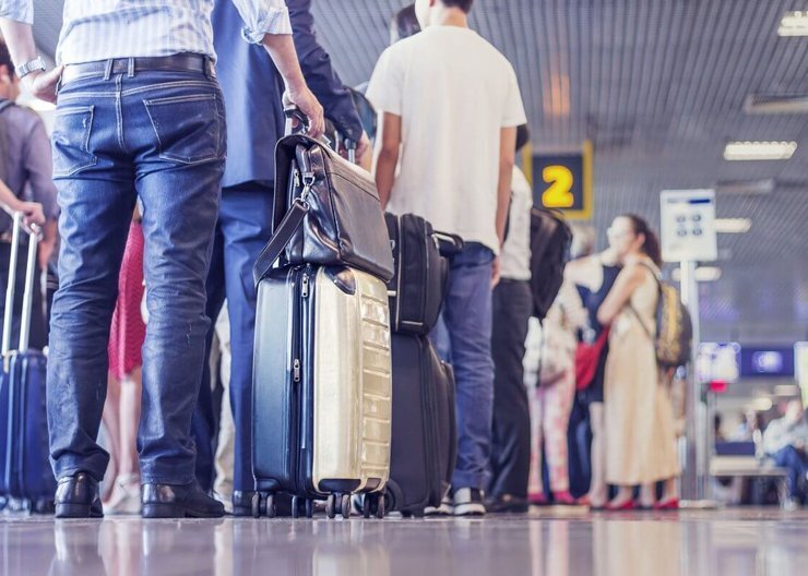 Намечая поездку в другую страну, уделите время и подумайте, насколько легко или сложно вы сможете преодолеть языковой барьер