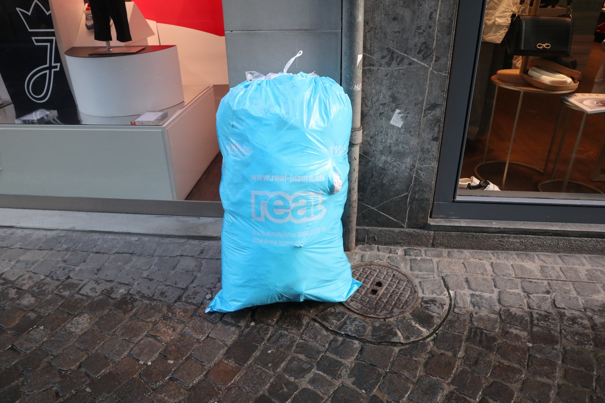 Мусорный вопрос в Швейцарии. Как здесь стимулируют сортировать отходы