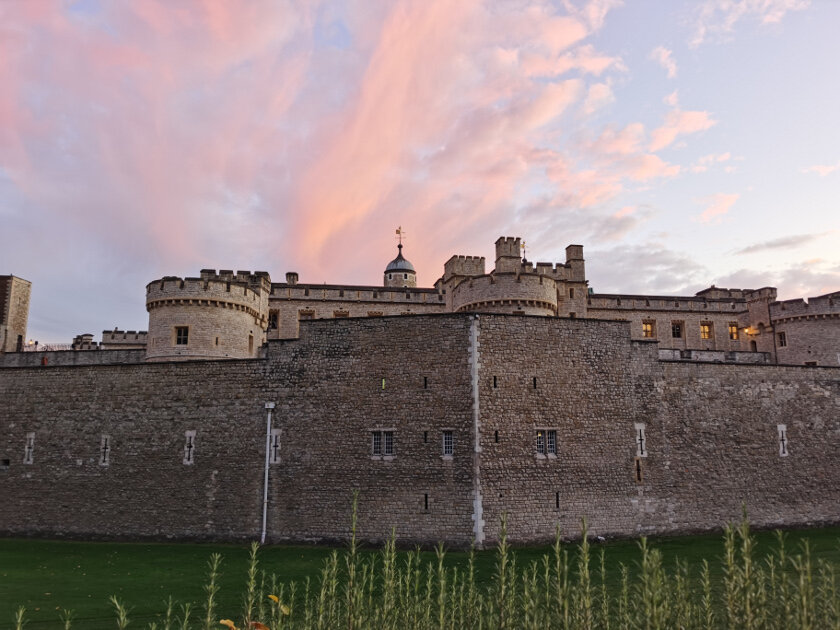 Huawei Mate 30 Pro f/1.6