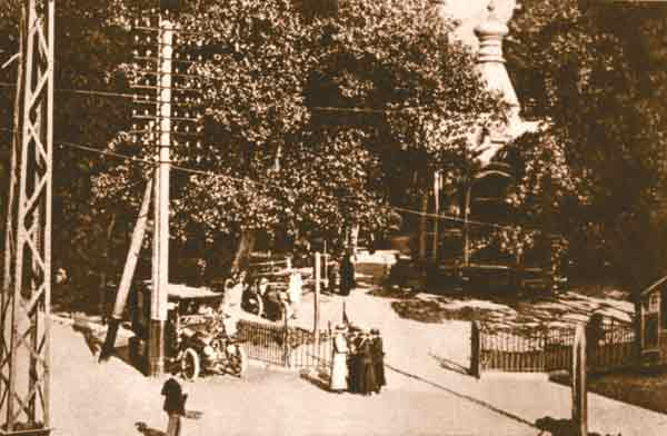 Первая стоянка такси в Минске.