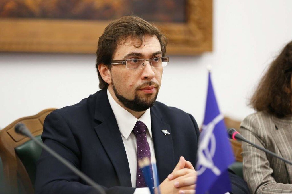 Александр Винников - глава представительства НАТО в Украине.
