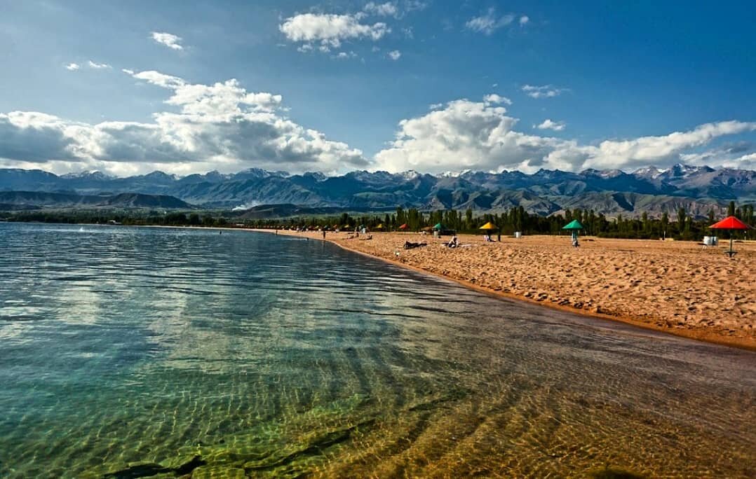 Озеро Аслыкуль Киргизия